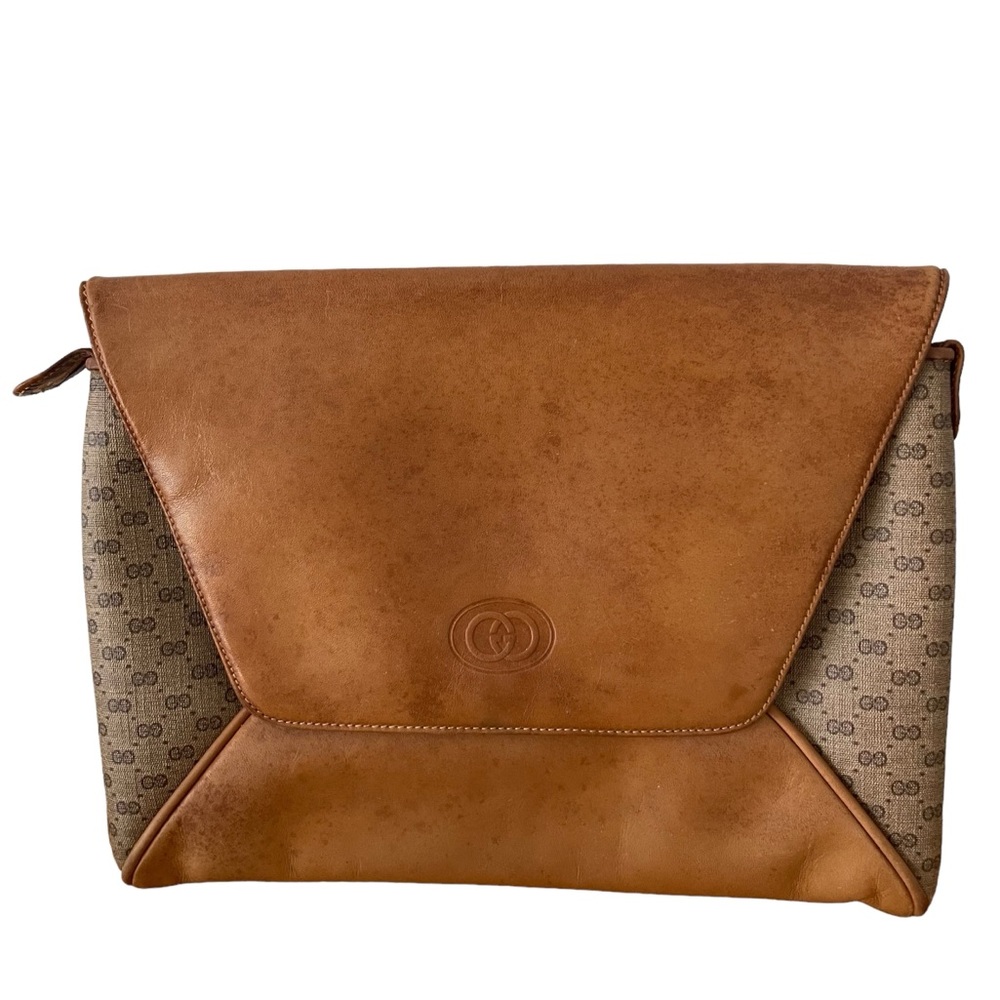 Gucci Tan Micro GG Envelope Shoulder Bag Circa
80s Imperfect Clutch or Crossbody